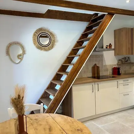 Charmante Maison De Village بيت للعطل *